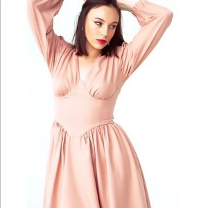 Corset Dress in Powder Rose. Stylish and modern.